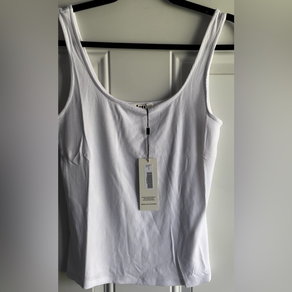 NWT LETT AMAZING Naples Microrib White Faint Shimmer Square Scoop Neck Tank Top - Picture 15 of 17